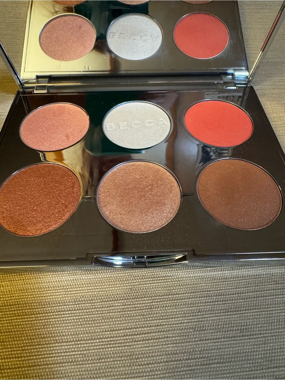 BECCA ✨becca apres